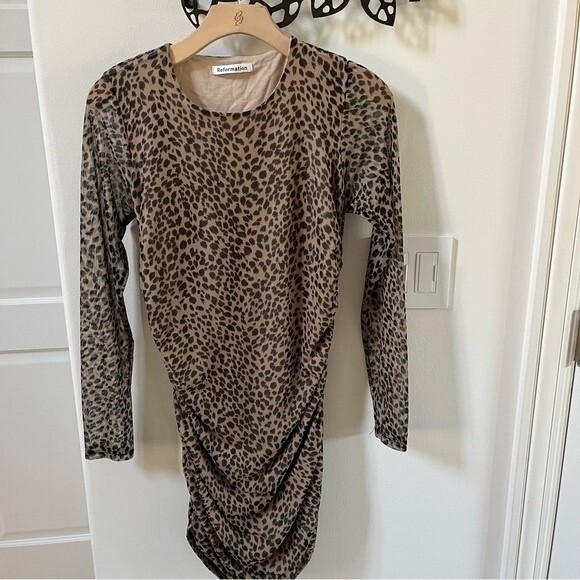 REFORMATION Tomas  Long Sleeve Mini Dress in Brown Cheetah L NWOT - Picture 2 of 15